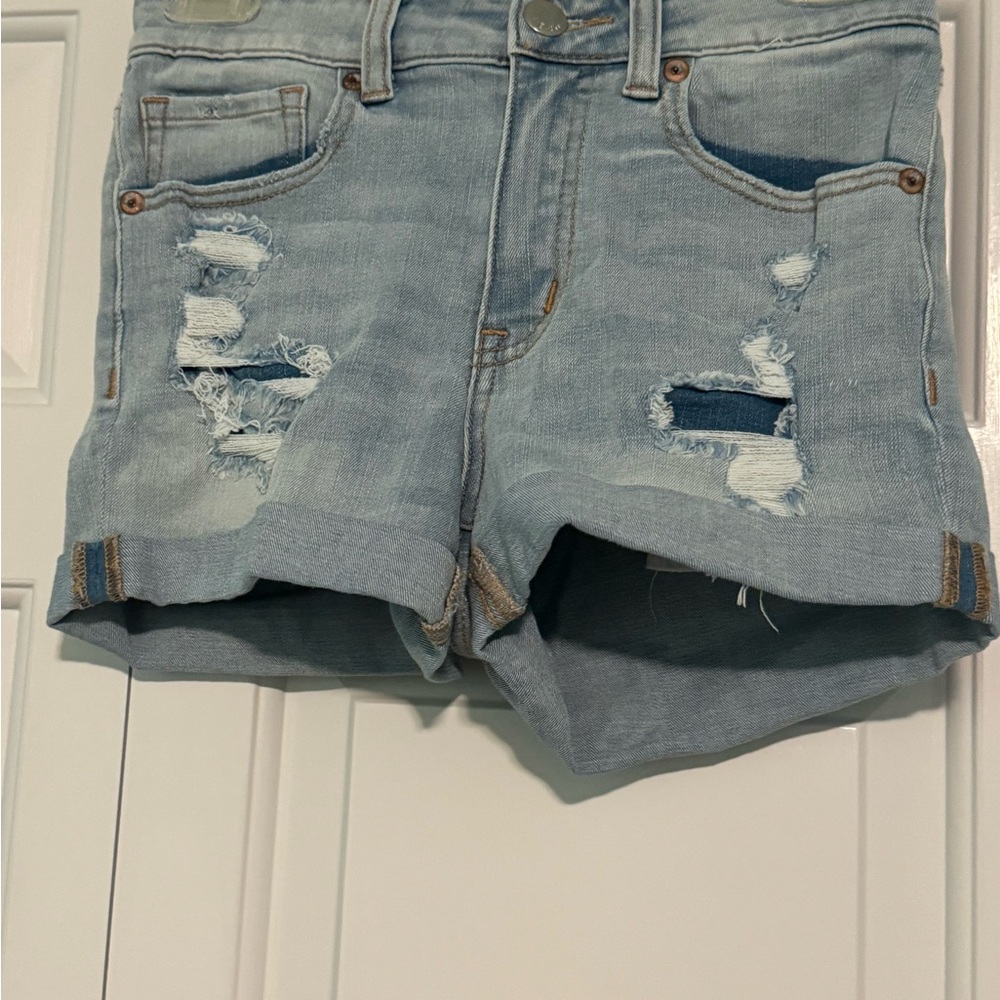 Aeropostale High Ride Midi Light Wash Distressed Shorts Size 4